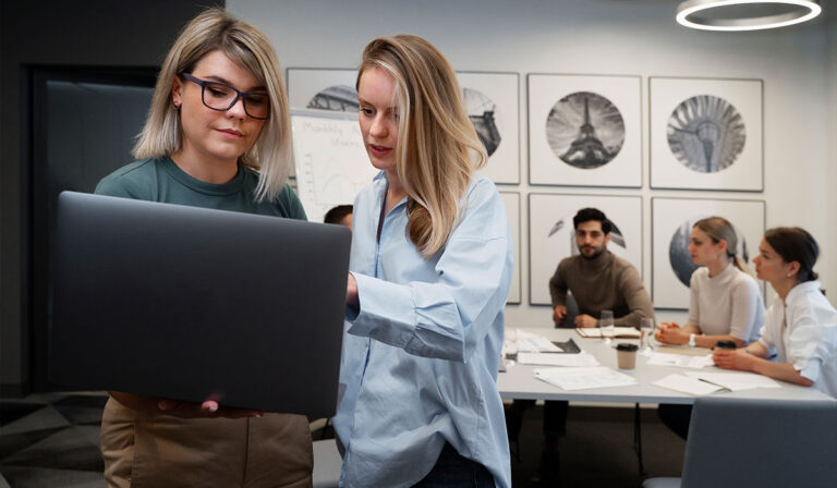 Lire la suite à propos de l’article The Perfect Combo for Building a Successful Coaching Brand